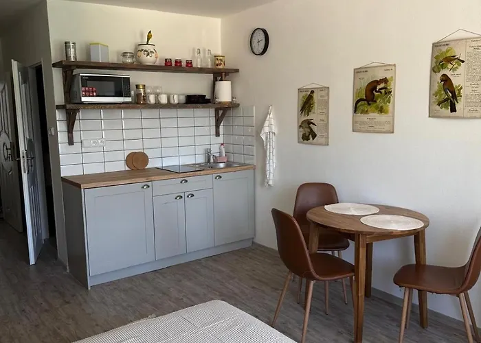 Mour Apartment *